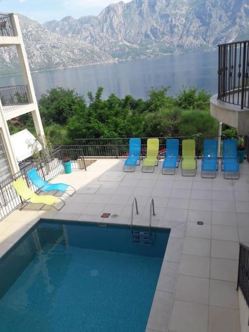 קוטור 2Br Apartment With Pool מראה חיצוני תמונה
