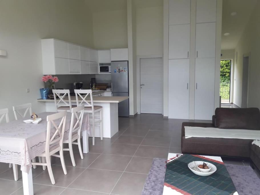 קוטור 2Br Apartment With Pool מראה חיצוני תמונה