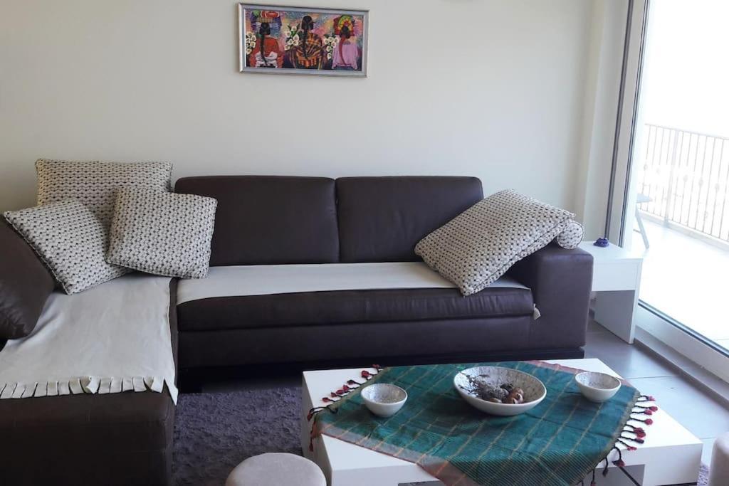 קוטור 2Br Apartment With Pool מראה חיצוני תמונה